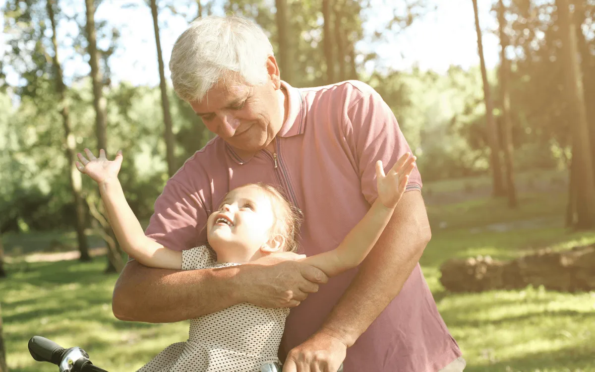 Are Life Settlements Safe? What Seniors Should Know About Regulations and Risks