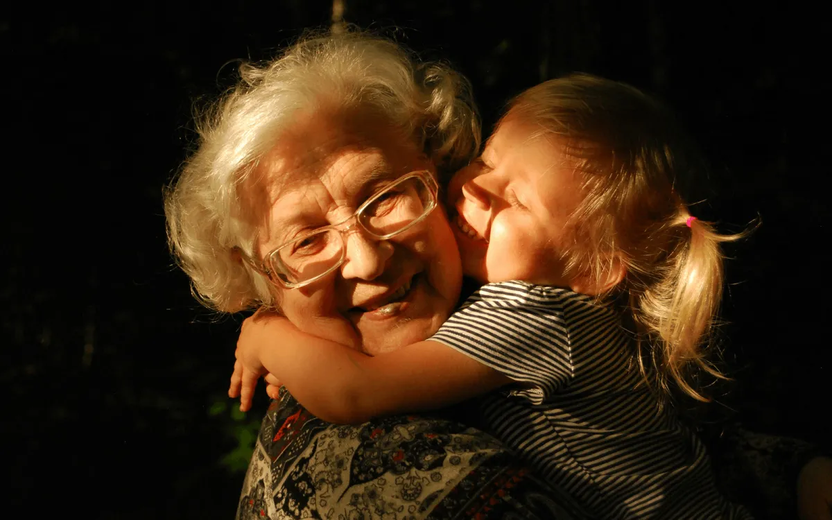 What Is a Life Settlement? A Complete Guide for Seniors